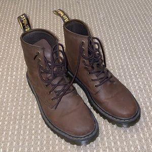Brown Leather Classic Doc Marten Boots Men’s 10